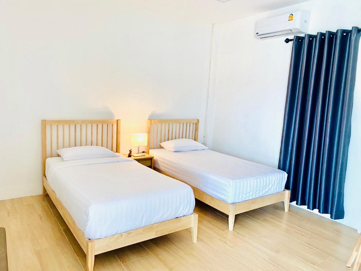 Farm View Resort @Uthai Thani ฟาร์มวิว รีสอร์ท อุทัยธานี Nong Khayang Exterior photo