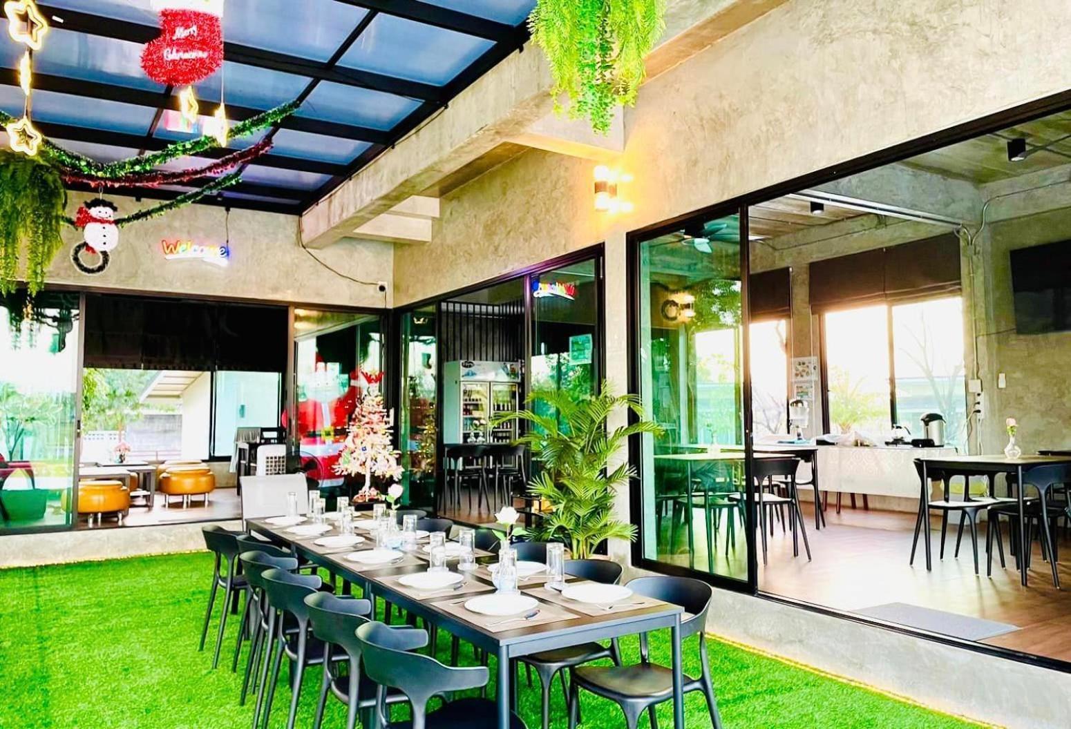 Farm View Resort @Uthai Thani ฟาร์มวิว รีสอร์ท อุทัยธานี Nong Khayang Exterior photo